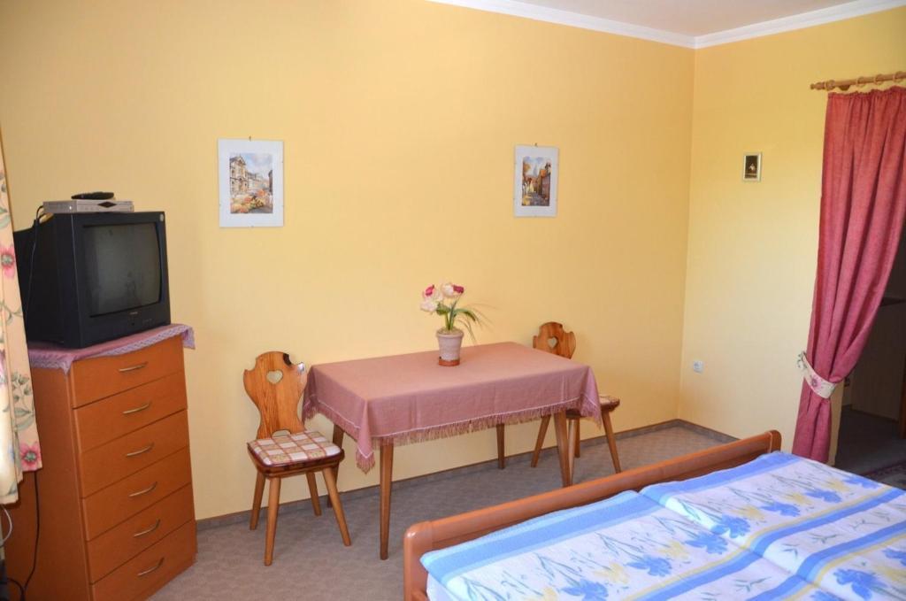 Landgasthof Zur Quelle Seeshaupt Habitación foto